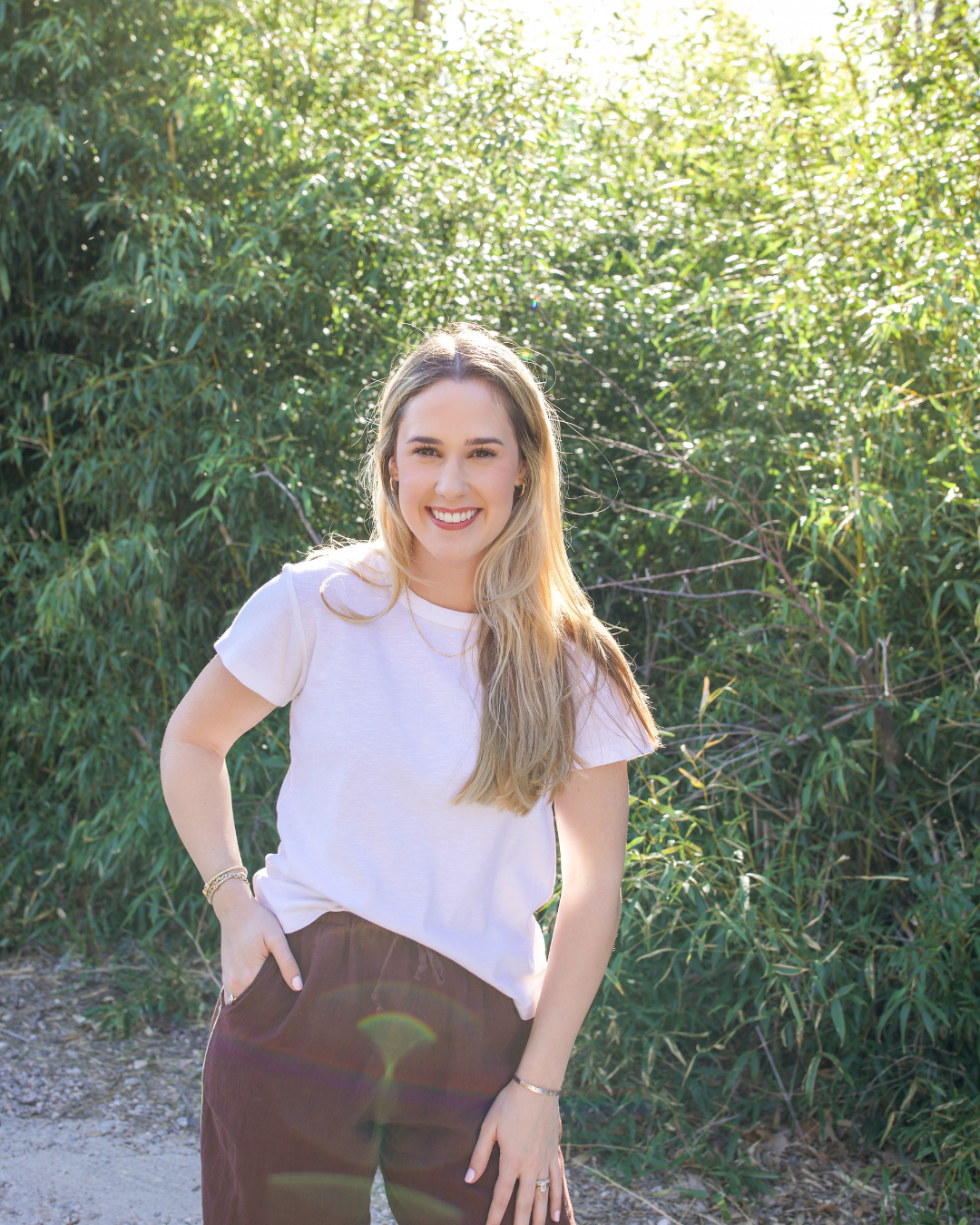 White slub cotton t-shirt with crew neckline
